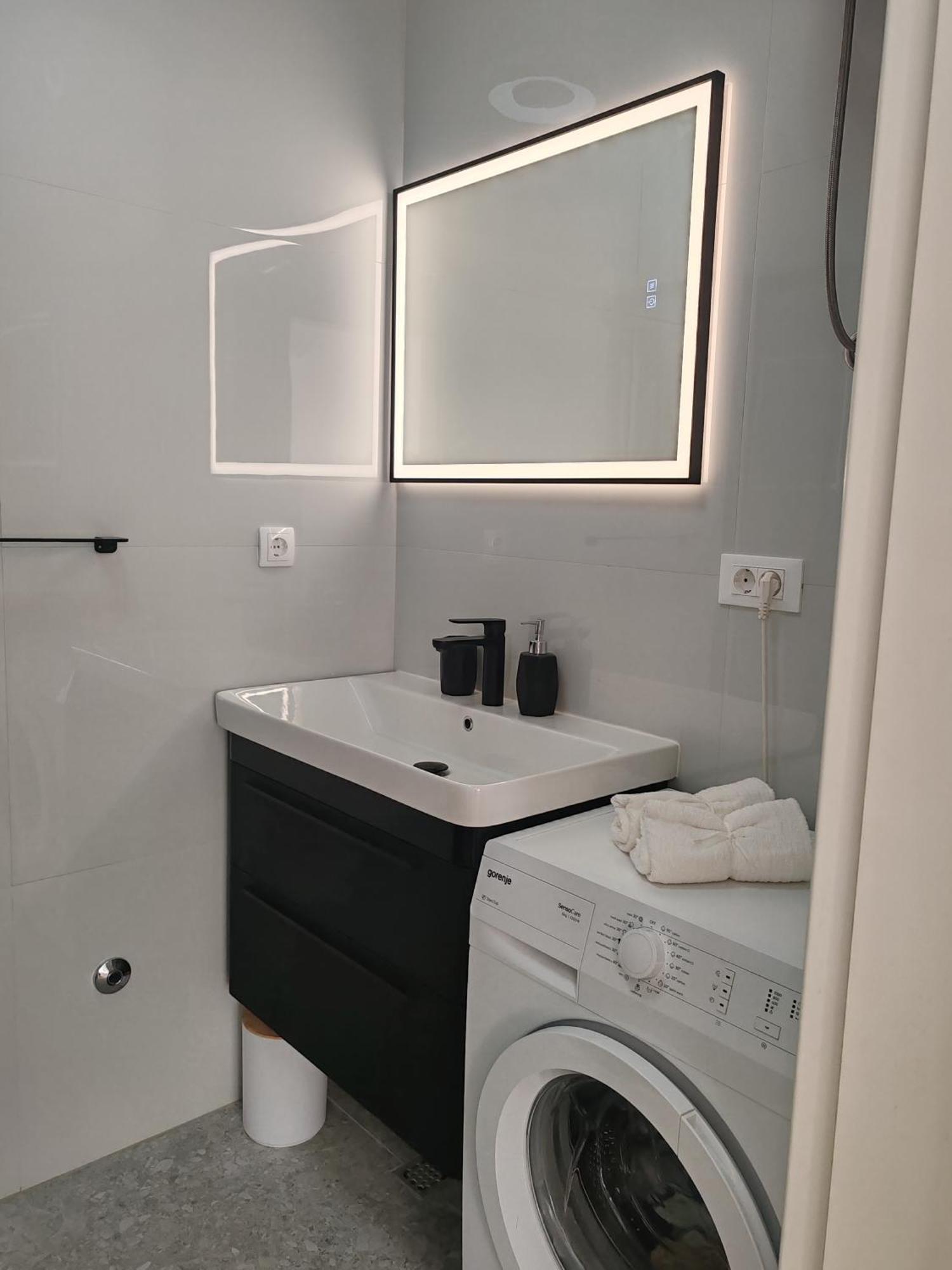 Dominik Apartma *